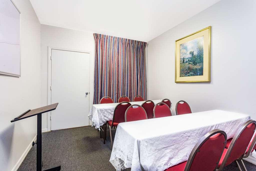 Howard Johnson By Wyndham Lake City Facilités photo